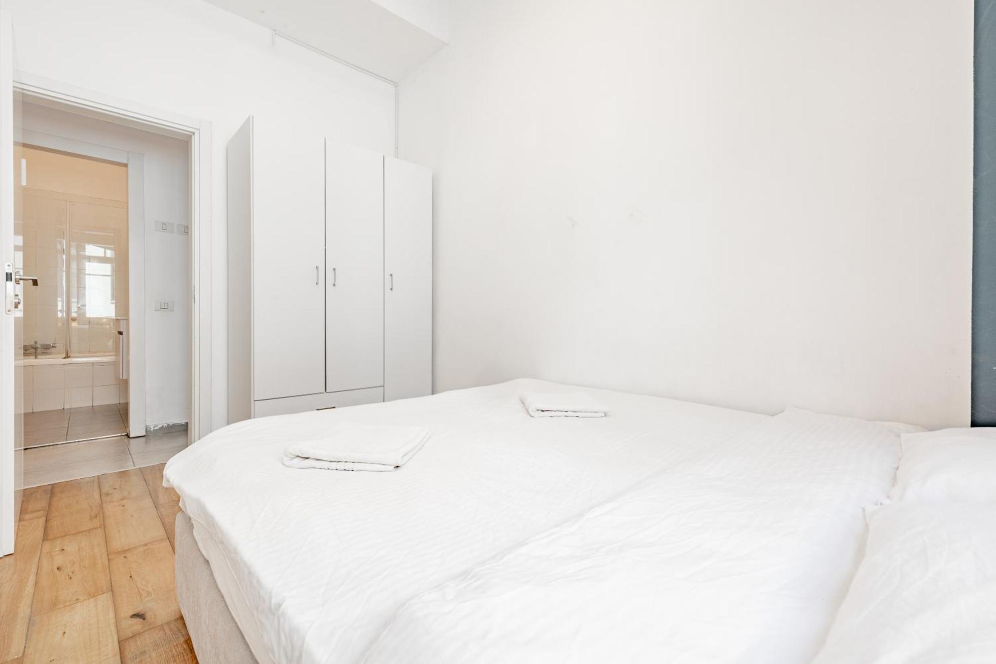 Ourplace Rothschild Allenby Apartment Tel Aviv Ngoại thất bức ảnh