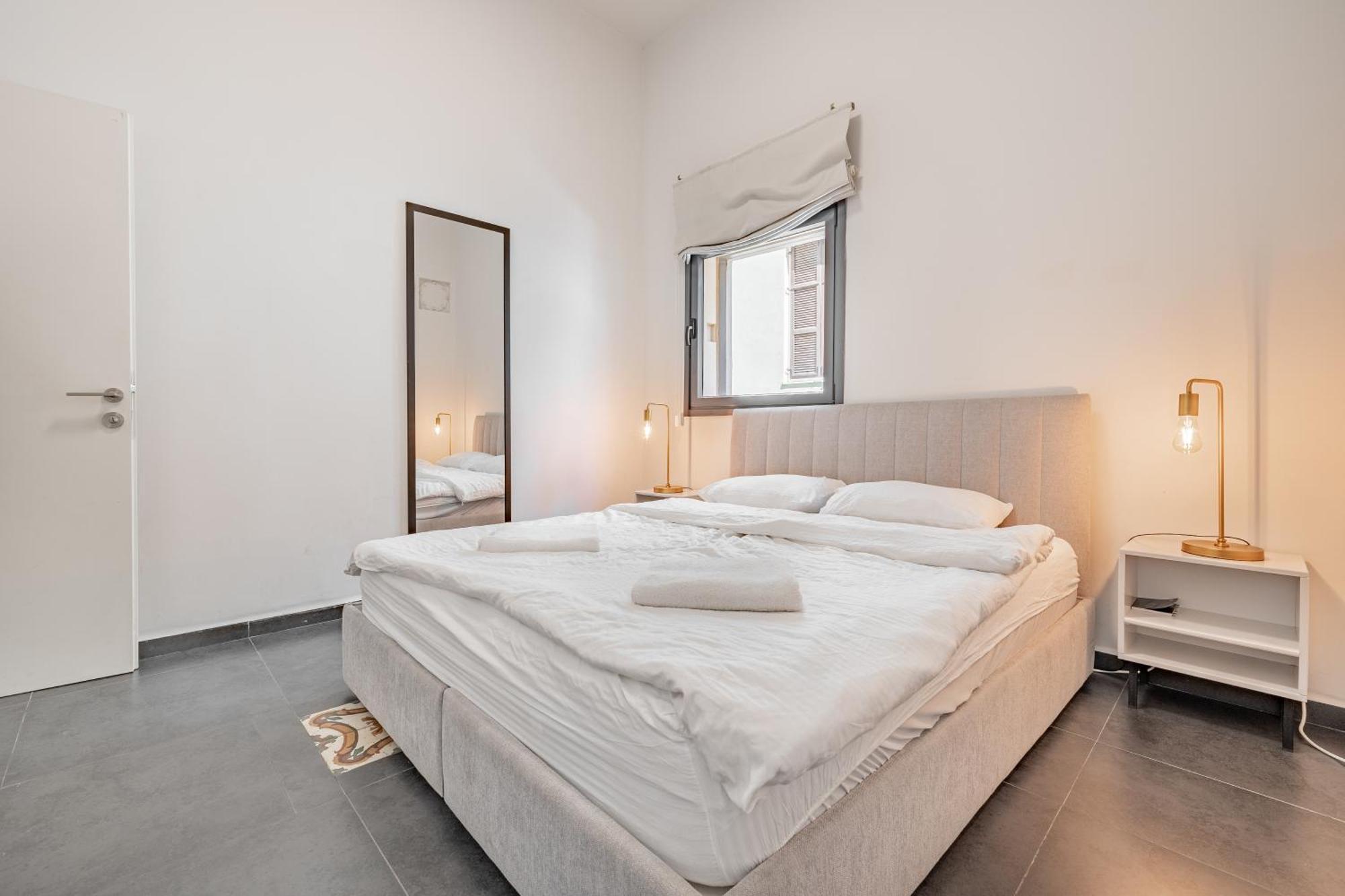 Ourplace Rothschild Allenby Apartment Tel Aviv Ngoại thất bức ảnh