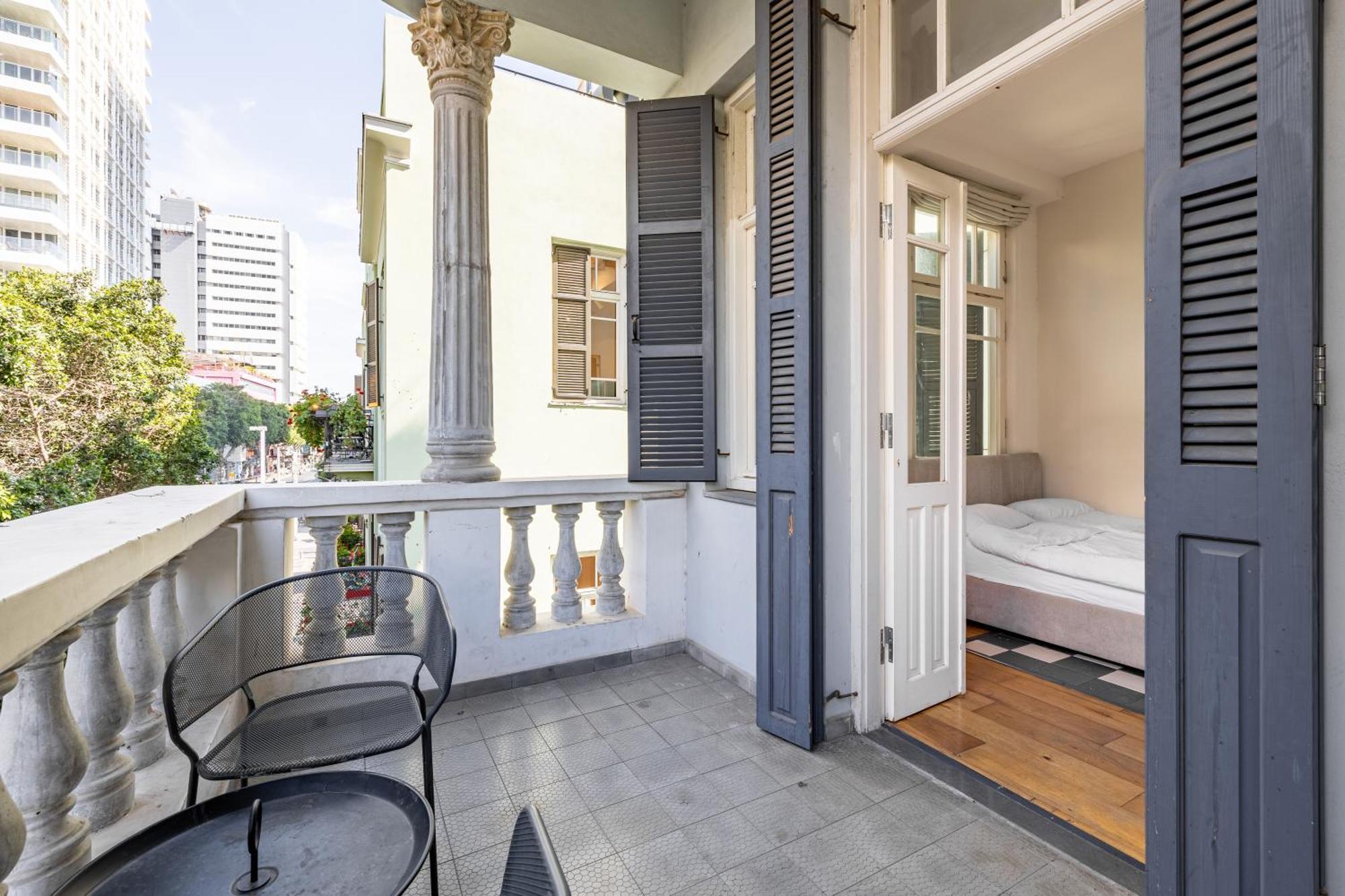 Ourplace Rothschild Allenby Apartment Tel Aviv Ngoại thất bức ảnh